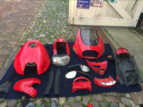 Complete fairing ST4s en extras 