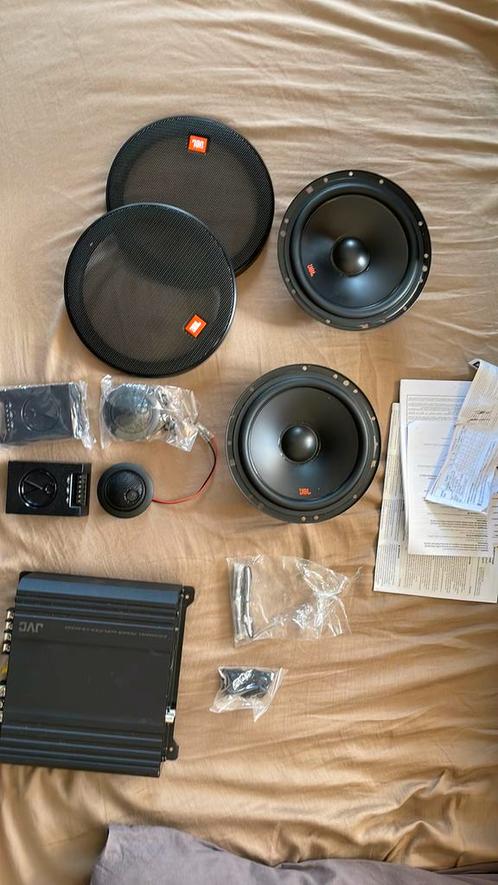 Complete JBL auto speaker set met audioversterker.