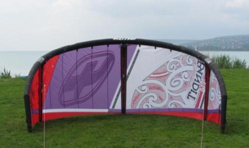 Complete kite set kitesbars F-one VI 1296m2