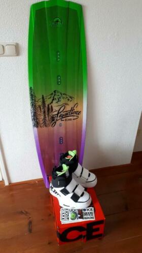 Complete Liquid Force wake kite board set