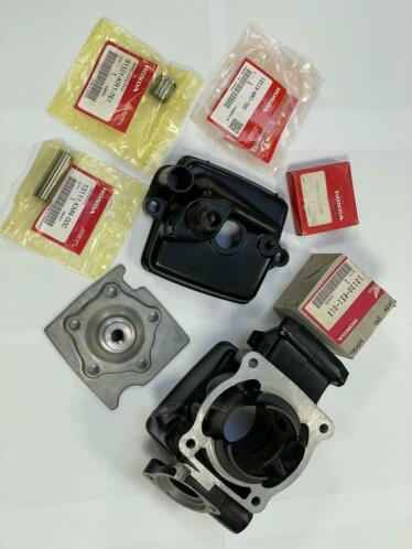 Complete set 125CC Honda MTX  MTX125 NOS