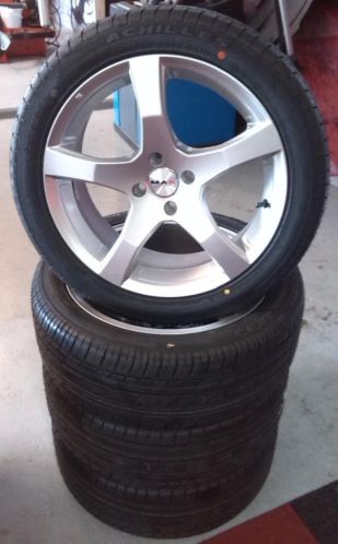  Complete set 17 inch MAK wheels  Micra Note Kubistar 