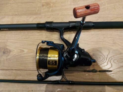 Complete set JRC Rova met Daiwa molens.