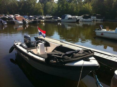 Complete vaarklare sloep 470 met 40PK Yamaha en trailer