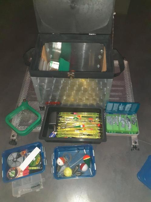 Complete vis uitrusting , plateau , koffer vaste en werp