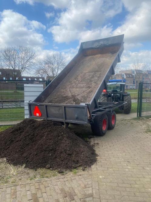 Compost in grote aantallen Thuisbezorgd pootaarde