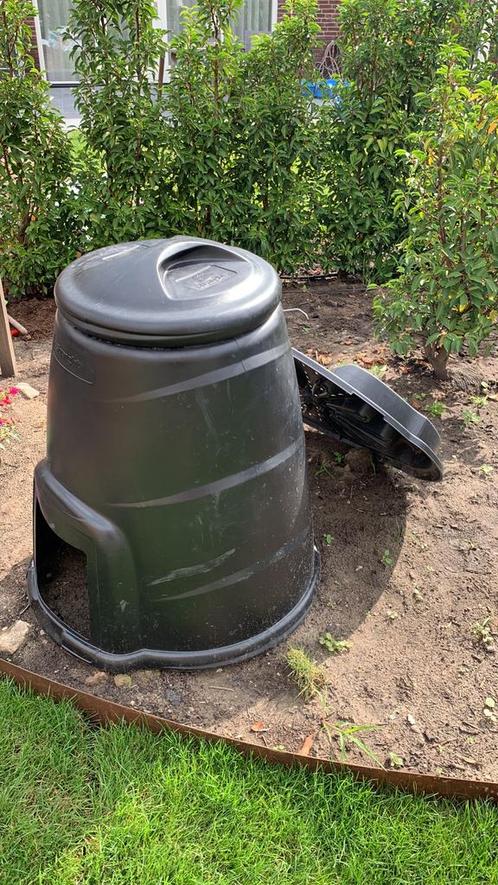 Compostton nieuw 330liter merk Straight