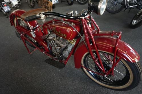 Concoursstaat  INDIAN SCOUT 101 600 cc TWIN bj 1928