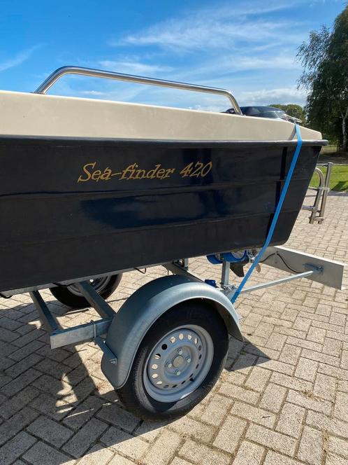 Consoleboot Seafinder 420 incl trailer en 15 pk motor