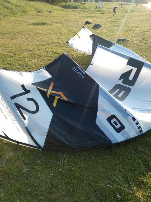 Core Kite XR7 12M  Like New  Used 8 times
