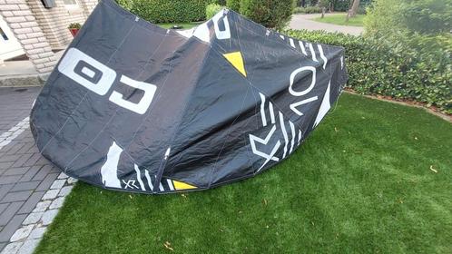 Core XR6 10m kite