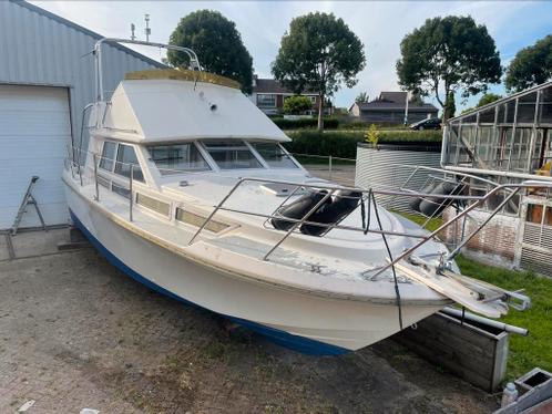 Coronet 32 Flybridge Deepsea 2x penta turbodiesel 2022 rfurb