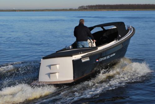 Corsiva 690 Tender amp PINKSTERSHOW 23 TM 25 MEI