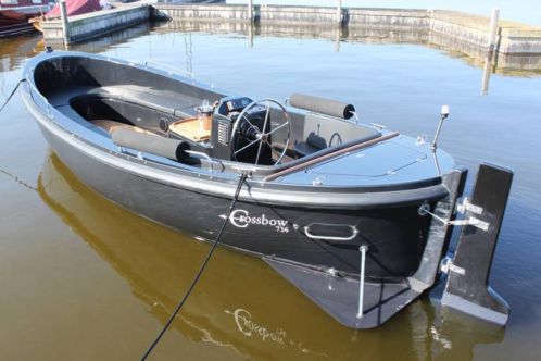 Crossbow 736 bij SL Sloepen 