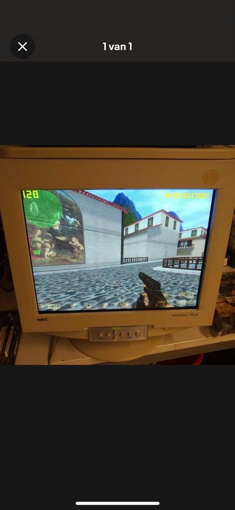 CRT NEC MULTISYNC