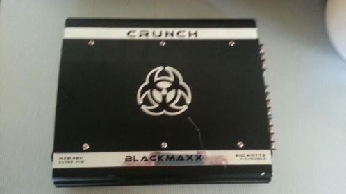 Crunch blackmaxx 800w 4 channals z.g.a.n. te koop