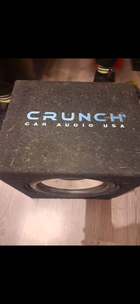 Crunch subwoofer