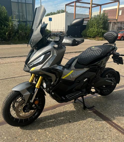 Custom honda x-adv full optie stage 2 tuned Akrapovic DNA