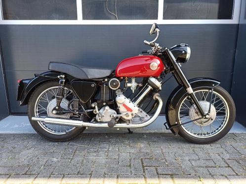 D-Classics heeft weer pracht klassieke en veteraanmotoren.