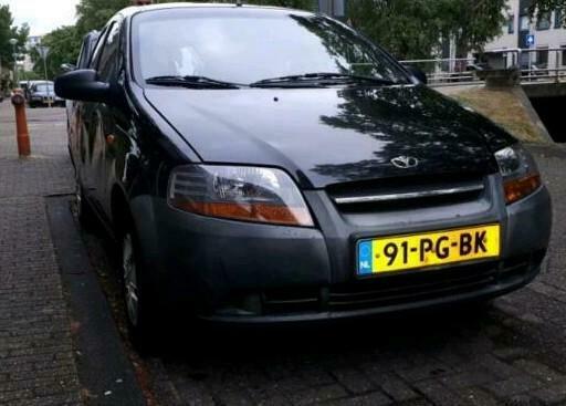 Daewoo Kalos 1.2 2004 Zwart 4DRS met lage km039s