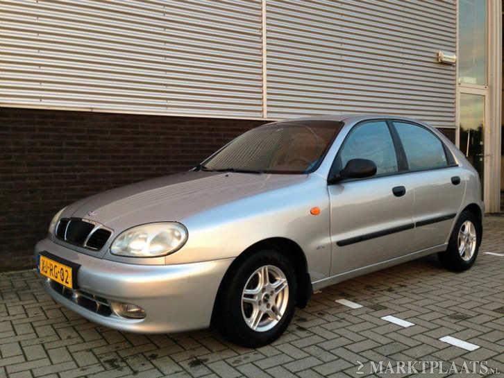 Daewoo Lanos 1.5 Sx 1998 Grijs airco trekhaak boekjes etc