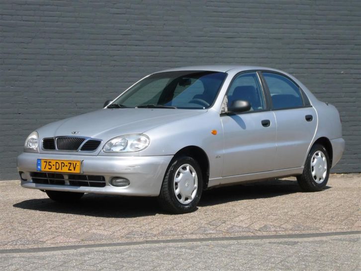 Daewoo Lanos 1.5 SX, airco, stuurbekrachtiging