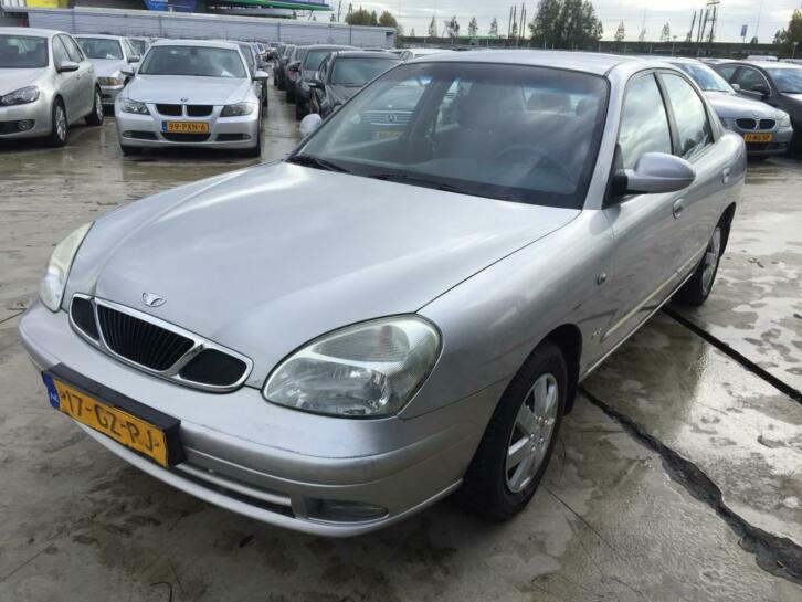 Daewoo Nubira 1.6-16V SX