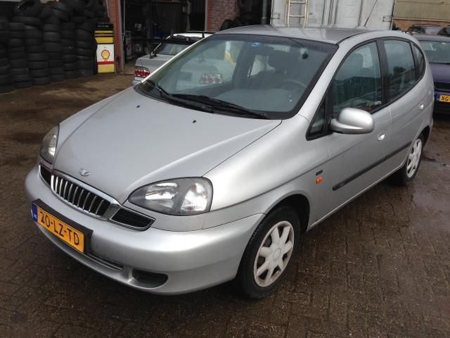 Daewoo Tacuma 1.6-16V LET OP MOTOR KAPOT LOOPT WEL