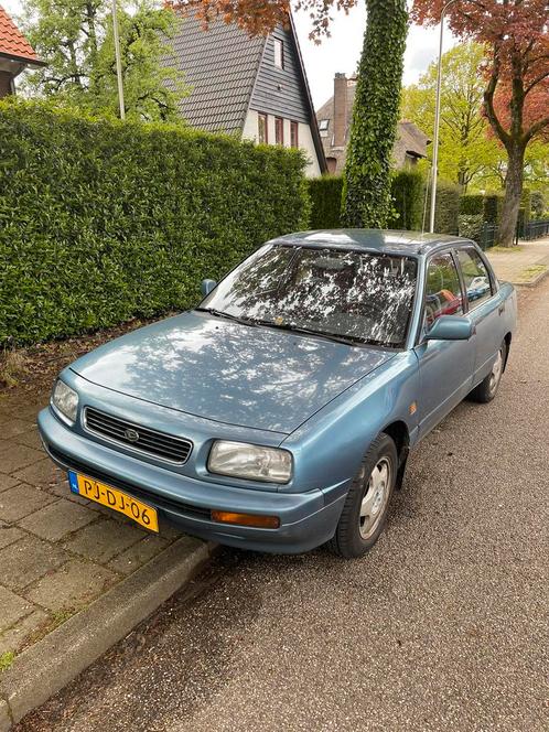 Daihatsu Applause 1.6 1996 Blauw