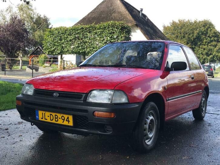 Daihatsu Charade 1.3 I 16V AUT E2 1994 Rood