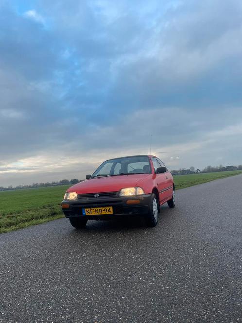 Daihatsu Charade 1.3 I 16V AUT E2 1995 Rood