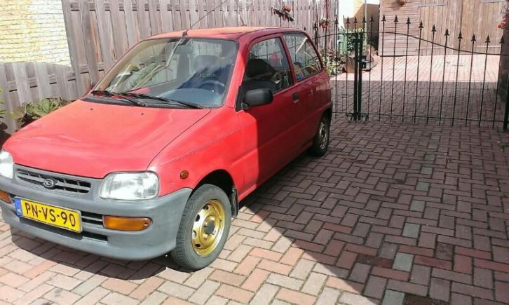 Daihatsu Cuore 0.8 1996 Rood