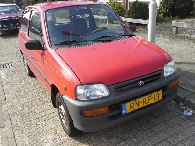 Daihatsu Cuore 0.8 1997 Rood