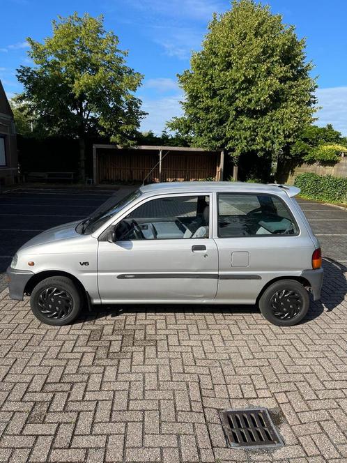 Daihatsu Cuore 0.8 1999 zilvergrijs