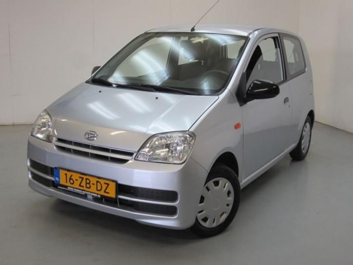 Daihatsu Cuore 1.0-12V 100th Anniversary incl gar en nwe dis