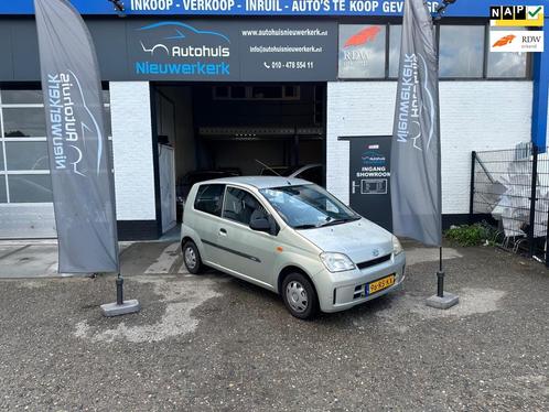 Daihatsu Cuore 1.0-12V Osaka met onderhoudshistorie beeldsch