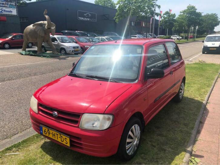 Daihatsu Cuore 1.0-12V STi Nieuwe APK BJ 2001, NAP