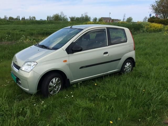 Daihatsu Cuore 1.0 2004 Beige