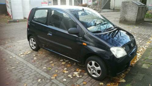 Daihatsu Cuore 1.0 3D 2004 Zwart