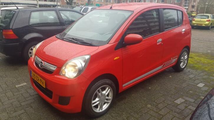 Daihatsu Cuore 1.0 5D 2008 Rood