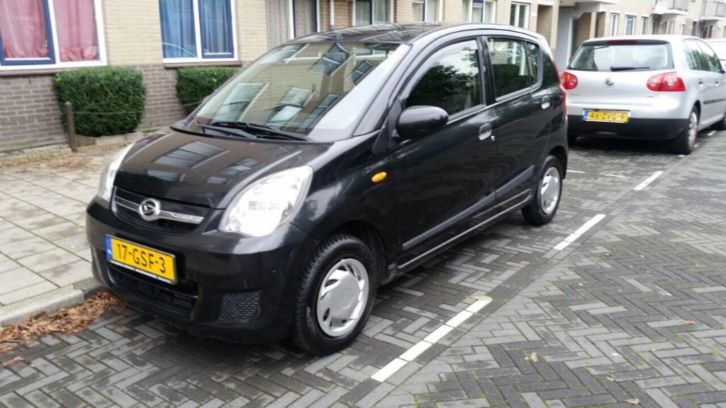 Daihatsu Cuore 1.0 5D 2008 Zwart 112.000km