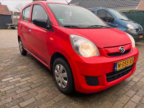 Daihatsu Cuore 1.0 5D 2010 Rood