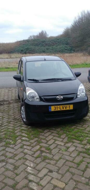 Daihatsu Cuore 1.0 5D 2010 Zwart