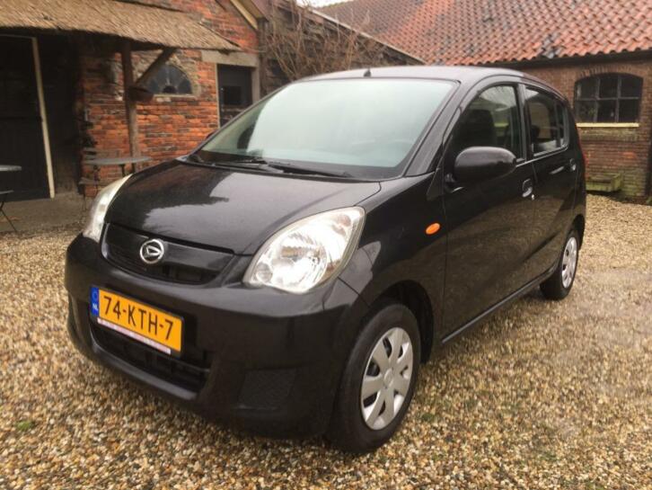 Daihatsu Cuore 1.0 5D 2010 Zwart 61.000 KM Airco