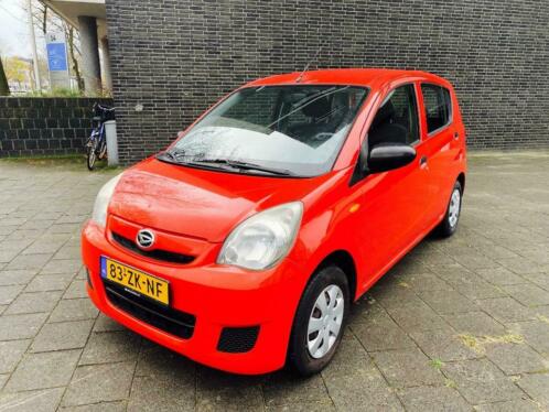 Daihatsu Cuore 1.0 5DEURS 2008 Rood NAP  NIEUWE APK