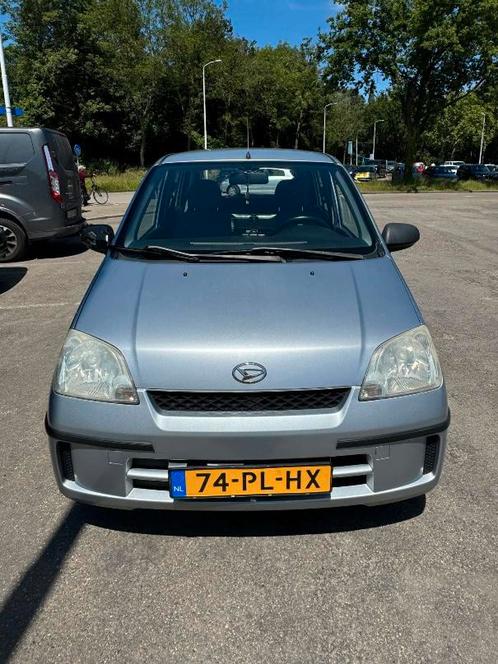 Daihatsu Cuore 1.0 AUT 2004 Grijs koppaklekage