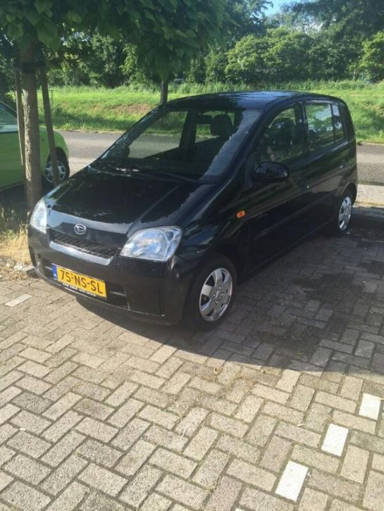 Daihatsu Cuore 1.0 AUT 2004 Zwart