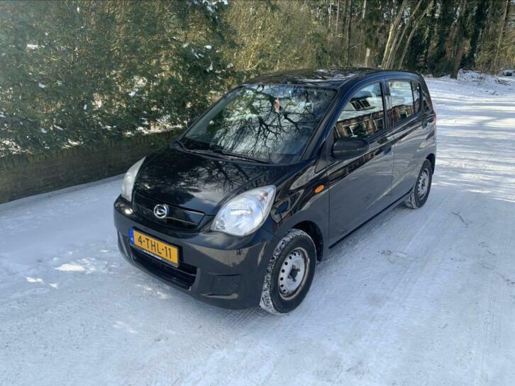 Daihatsu Cuore 1.0 BJ2009 97947km nieuwe koppelingset airco