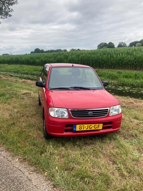 Daihatsu Cuore 1.0 STI 2002 Rood