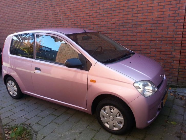 Daihatsu Cuore Cuore 2004 Roze